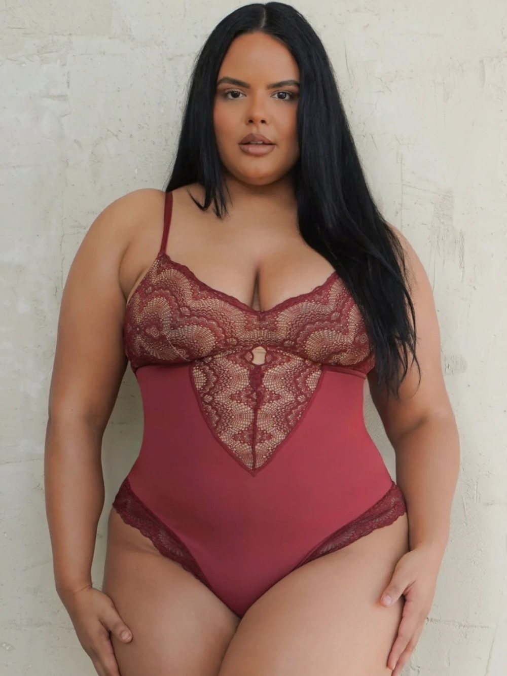 NWT Pinsy Lace Shaping Bodysuit In Berry  Sz XL